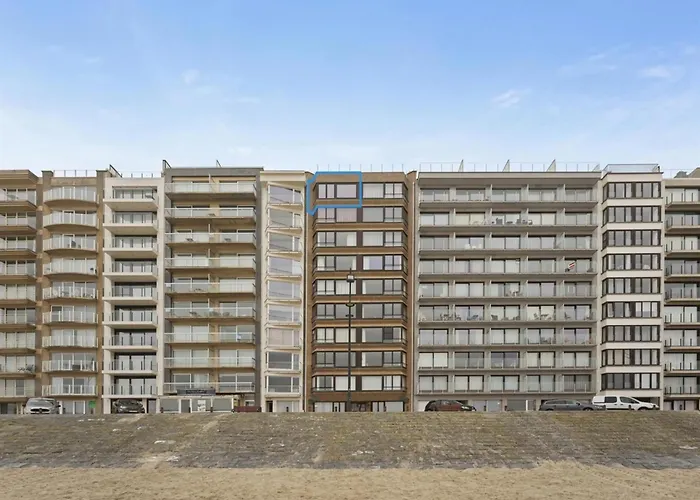 Seasight Apartment In Blankenberge